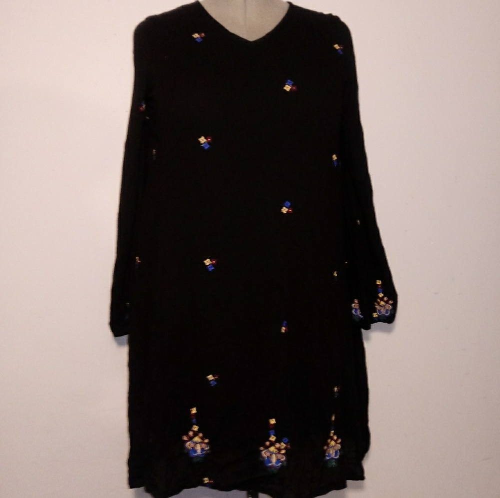 Japna Size Small Bono Style Dress
